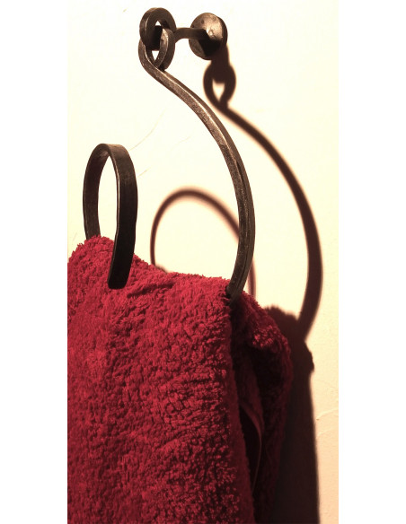 Porte serviette en fer forgé main SPIRIT