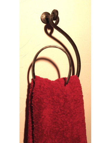 Porte serviette en fer forgé main SPIRIT Porte serviette en fer forgé main SPIRIT
