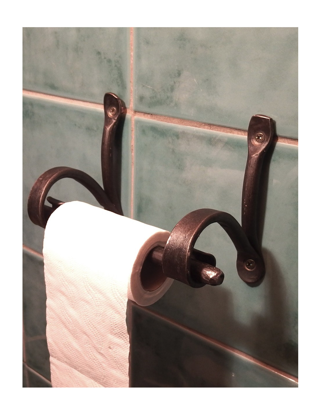Support papier toilette en fer forgé main EVEIL