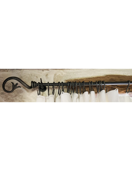 Anneau rideau en fer forgé main KAA