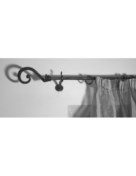 Embout Tringle à Rideau en fer forgé main VOLUTE