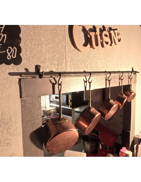 Barre de crédence en fer forgé main CANISTRELLI Barre de crédence en fer forgé main CANISTRELLI